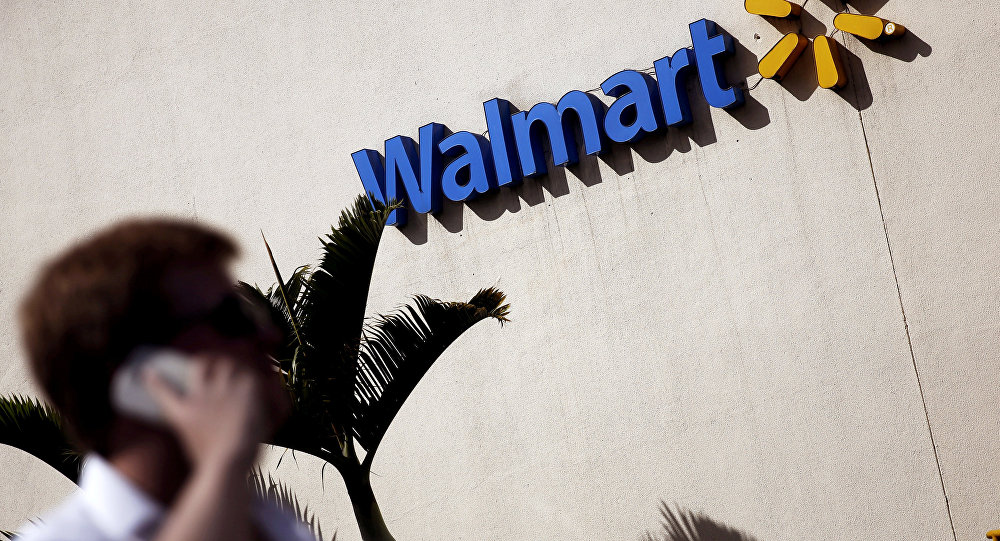 Walmart’ın sahibi Walton ailesi saatte 4 milyon, işçileri 11 dolar kazanıyor